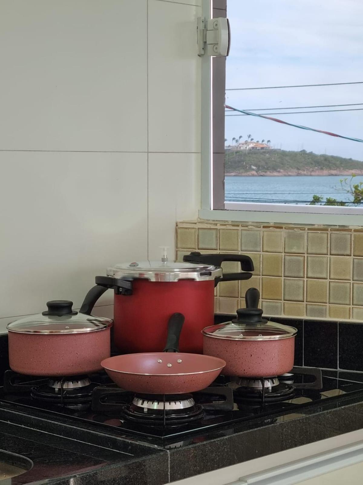 Apartamento Ipe Amarelo - Frente Ao Mar Na De Meaipe, Guarapari